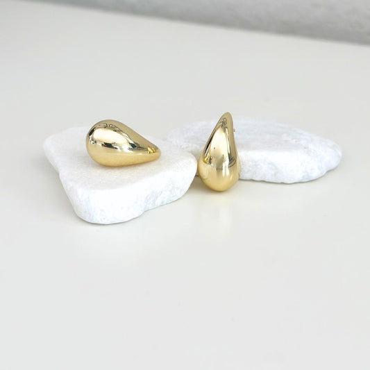 Mini Teardrop Earrings